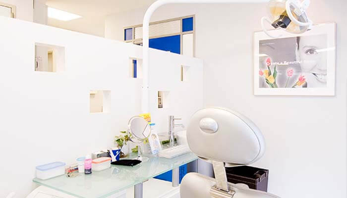 医科用表面麻酔テープの使用